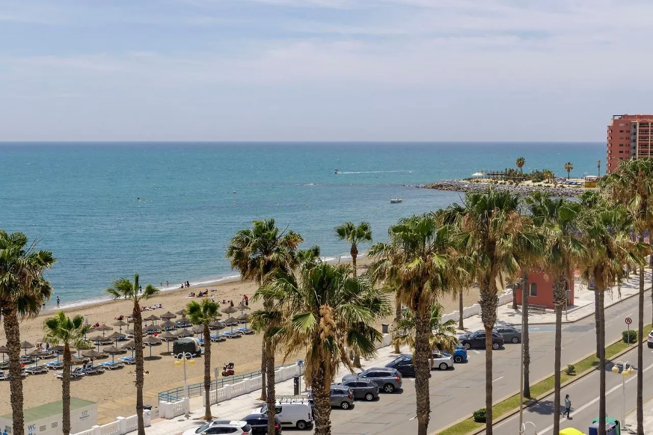 First Line Apartment Sea Views With Pool And Free Parking Benalmádena España