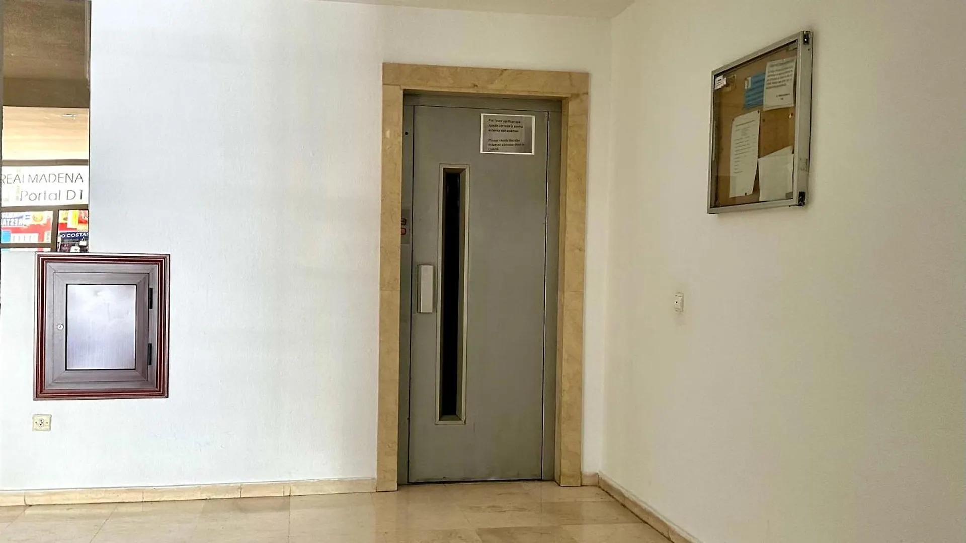 First Line Apartment Sea Views With Pool And Free Parking Benalmádena
