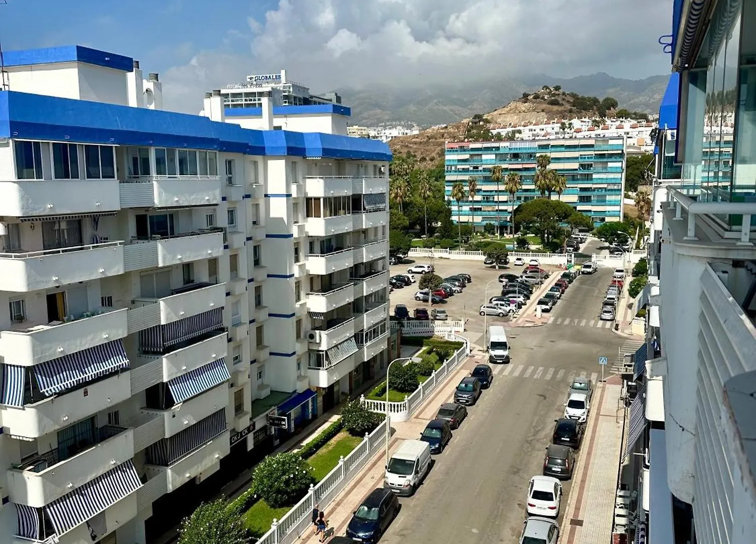First Line Apartment Sea Views With Pool And Free Parking Benalmádena
